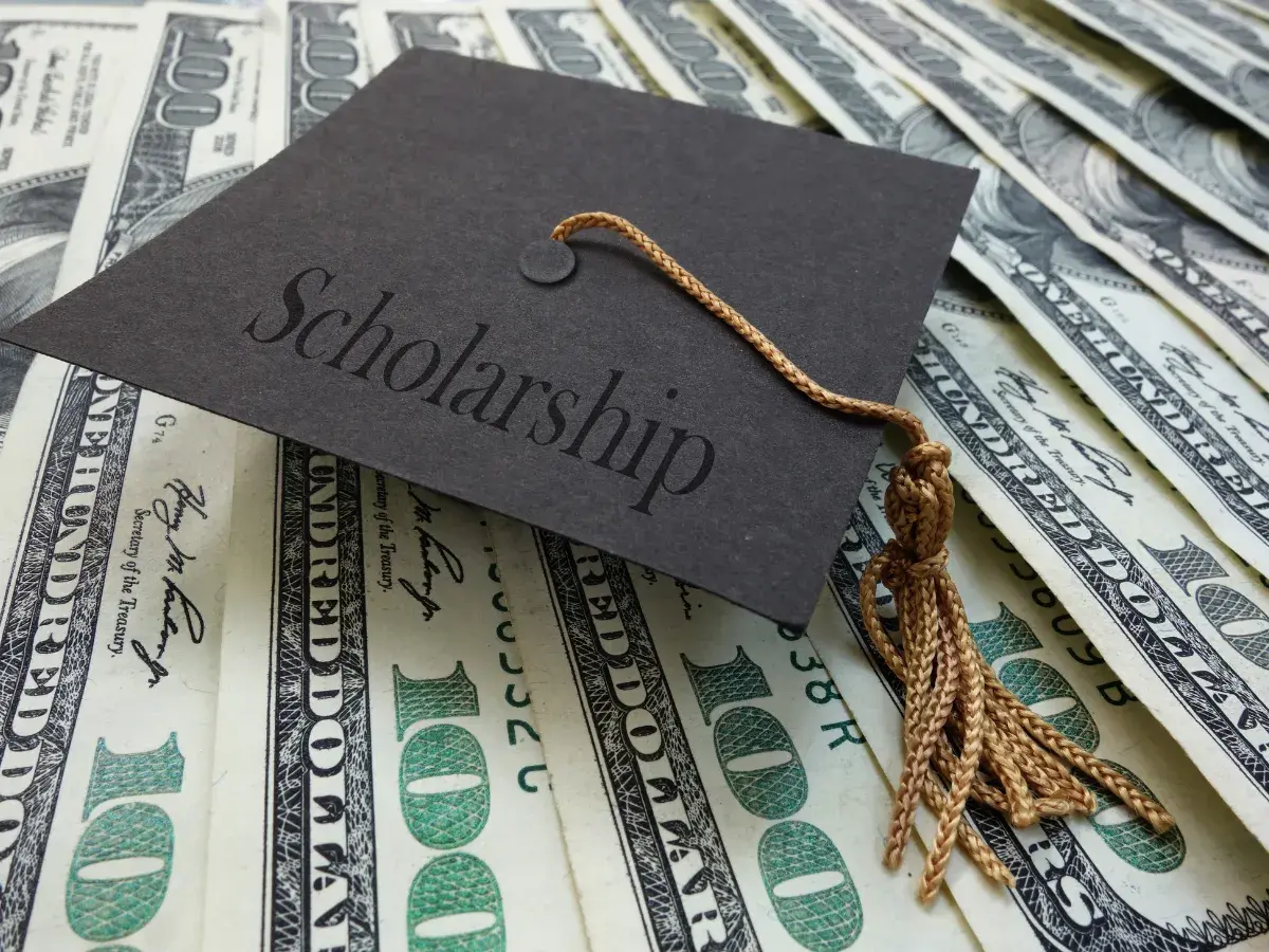 List of MBA Scholarships for Minorities